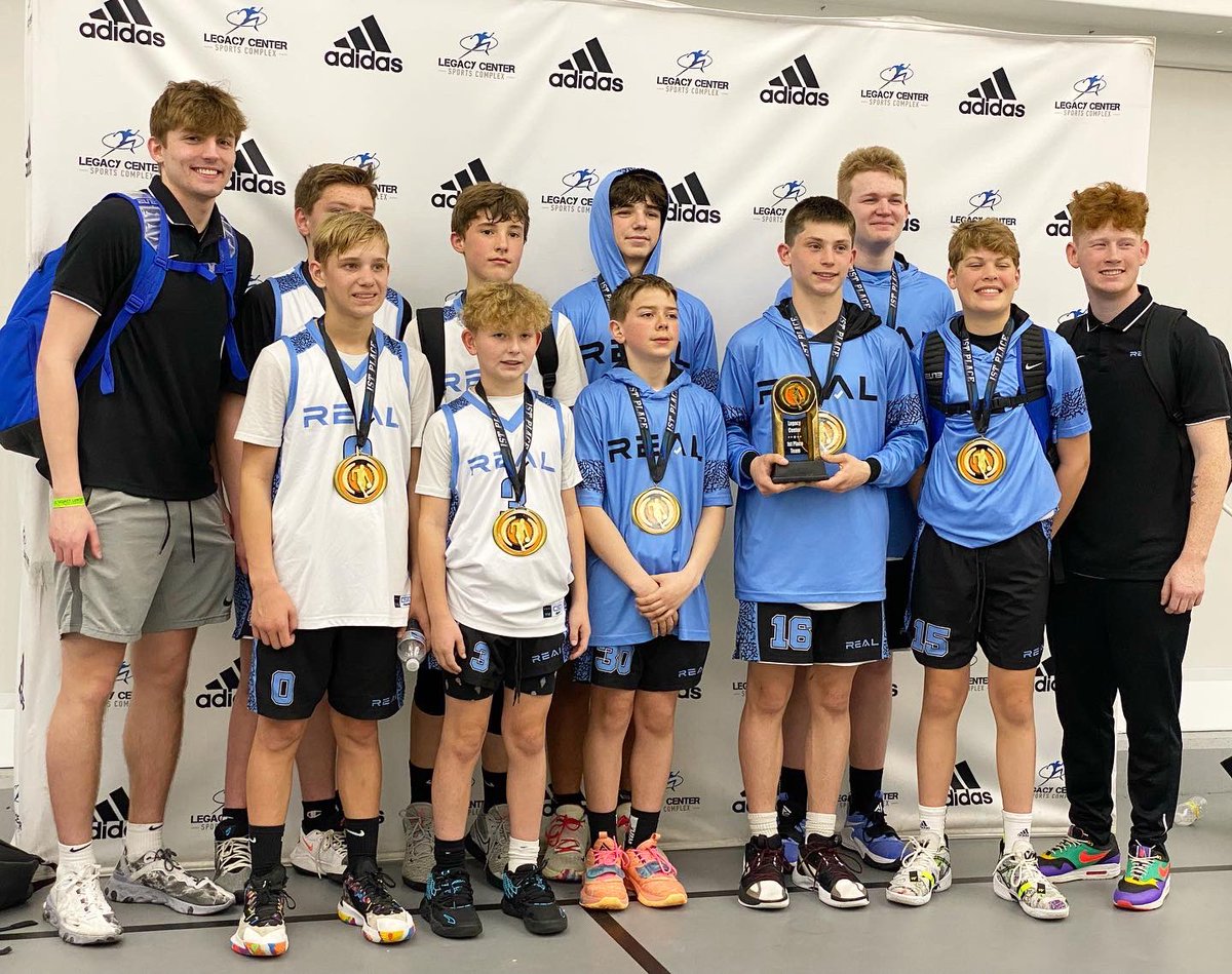 REALbasketball_'s tweet photo. Back to back 1st place finishes for boys 7th Team Lake 🏆🏆✅ @Todd_lakee https://t.co/SS264Hib5s