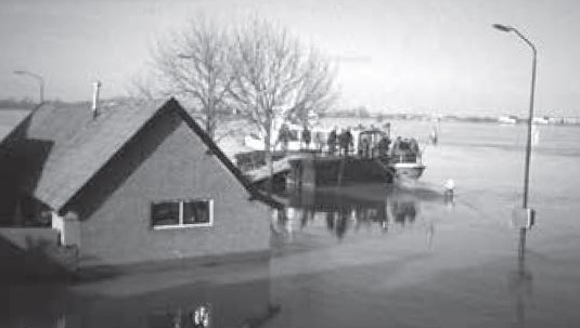 Poortaol nr 33 - uitgave 2 mei.
Met o.a. Witte nog .... "Ted de patatbakker"
bit.ly/3kUvwzr