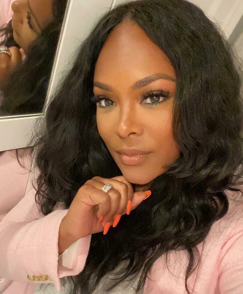 omarepps's tweet photo. Happy Mother’s Day to my beautiful wife @lovekeishaepps! Thank you for being an incredible mother to our children, and the matriarch of our family.
I love you beyond this world baby. Till the wheels falls off… ❤️😉❤️
#OneOfOne
#WeDeepRooted
#MyAngel 💫… https://t.co/3Lu9LXa8jM https://t.co/8hhNvODSPW