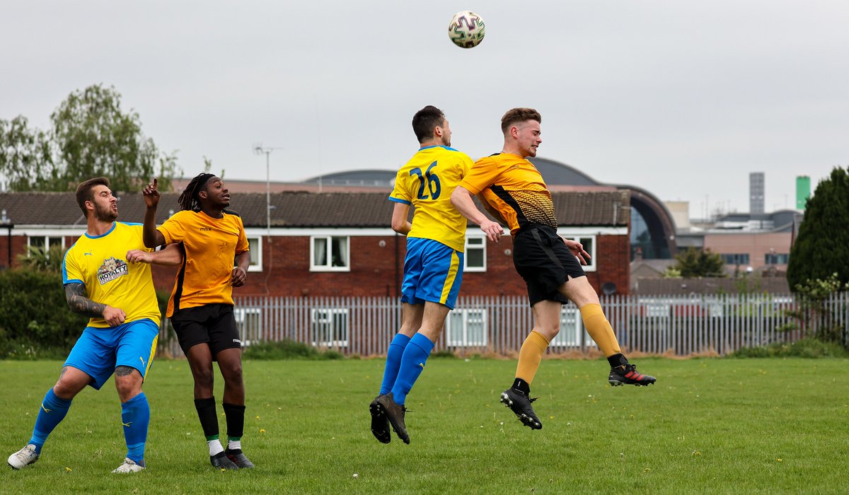 Some snaps from:

𝐏𝐫𝐢𝐧𝐜𝐞𝐬 𝐏𝐚𝐫𝐤 𝐑𝐚𝐧𝐠𝐞𝐫𝐬 𝟐 - 𝟐 𝐌𝐨𝐫𝐠𝐚𝐧 𝐀𝐭𝐡𝐥𝐞𝐭𝐢𝐜  

Liverpool Business Houses League

Division 4

Venue: Thomas Lane     08/05/2022