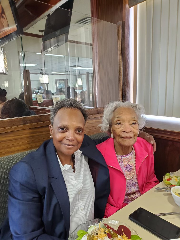 Archived: Mayor Lori E. Lightfoot tweet media