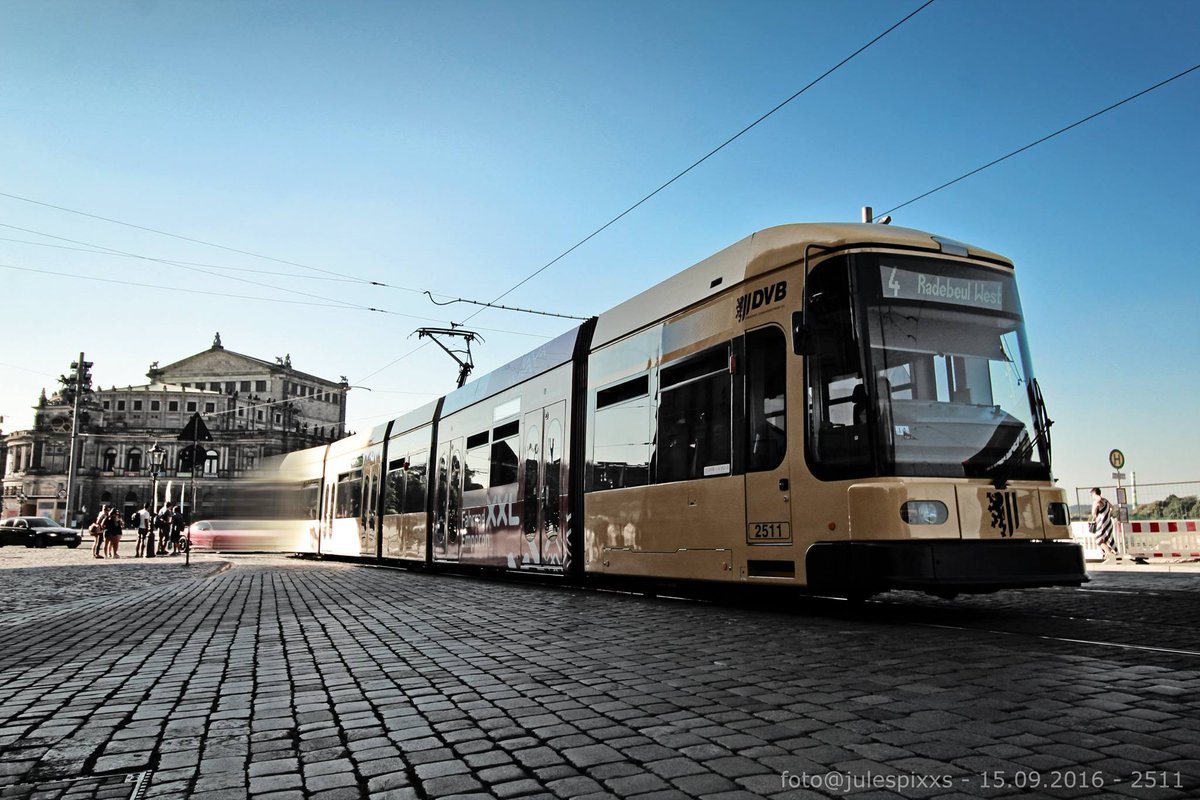 jula_mc's tweet photo. Wir bewegen Dresden @DVBAG #multimobil #verkehrswende https://t.co/XGzwIQYcK2
