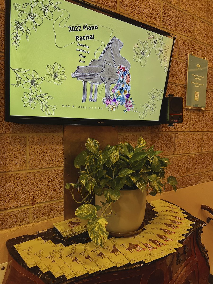 Piano NYC tweet media