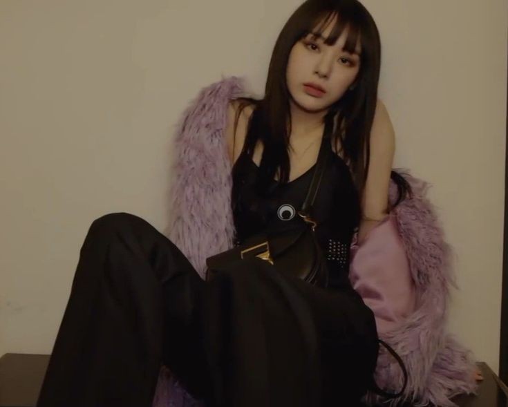 txtnozethinker's tweet photo. fur coats

#NOZE #노지혜 #YEONJUN #연준 https://t.co/bmF6ttnUnb