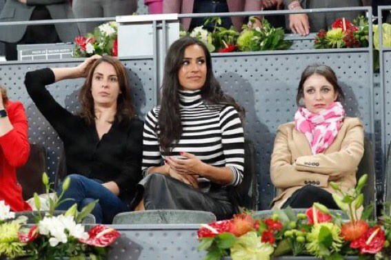 Año de oposición:
-La que no tiene la plaza pero no está estudiando
-La que saco la plaza la convocatoria pasada. 
-La que está agobiadísima a un mes del examen y piensa que si no está estudiando está perdiendo el tiempo.