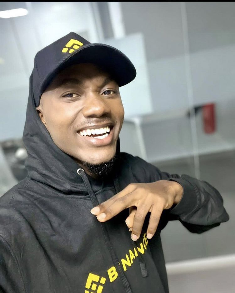 BrieOyeniyi's tweet photo. Who do you think is going home as an Idol Zadok or Progress 
#NigerianIdol

Let's do this
Rtw for Zadok
Like for Progress https://t.co/ONyTHAsgPy