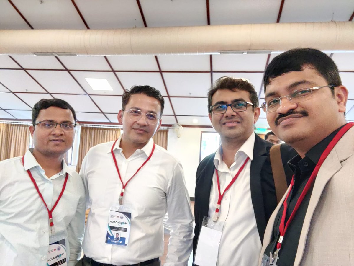 androvskarthik's tweet photo. #prosthocon
Got the opportunity to present in the cme organised by @drvijayrd & Dr Vinod KV sir https://t.co/rUHsywEn9F