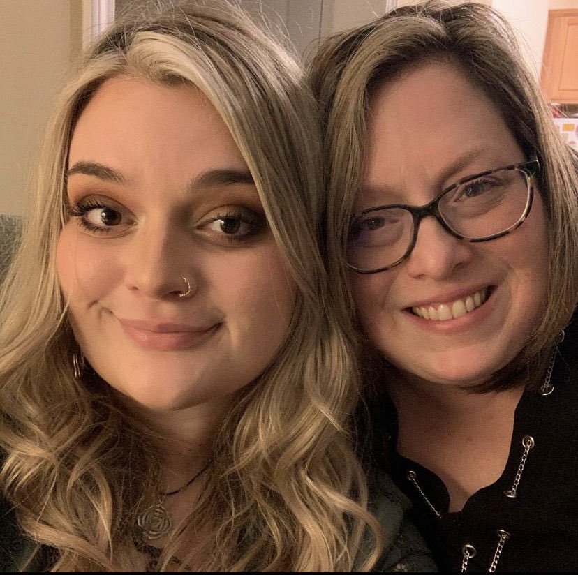 shelldela23's tweet photo. @RyanScottGraham Posting my own pics because my girlie @meganofthesun is finishing up her final projects! https://t.co/8XifnJ2WiG