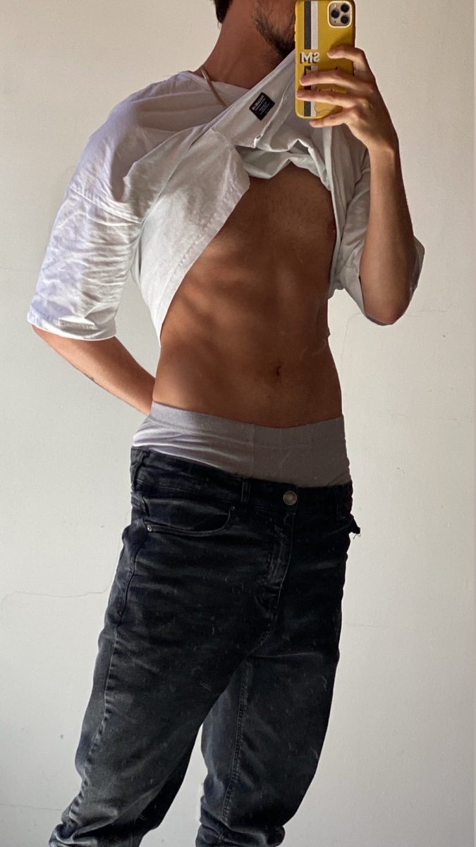 TiagoSarmientoo's tweet photo. 🤤 https://t.co/72kzzJfVxf