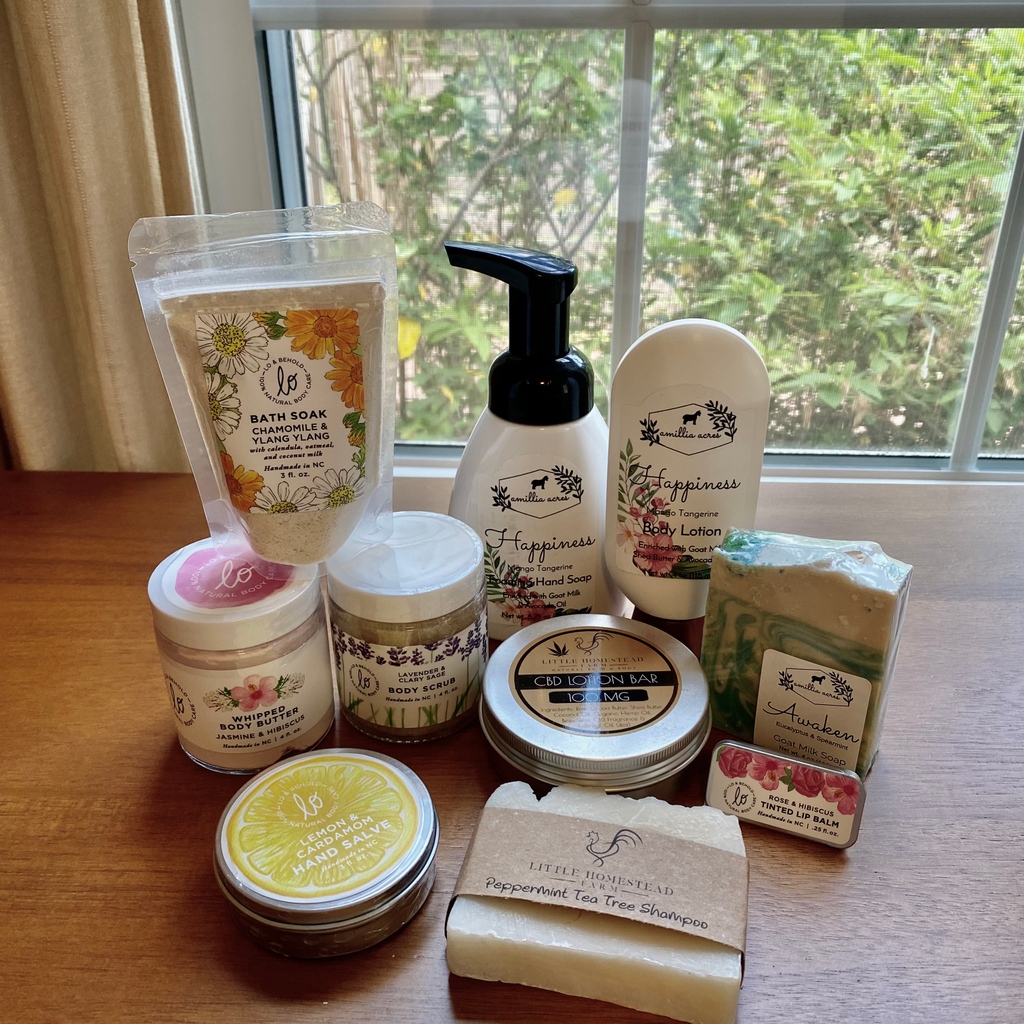 locopops's tweet photo. Gifts for every mom in your life 
🍊Tea towels 🛁 Bath &amp; body 🕯️Candles, Magnets, Sachets ☕️ Coffee &amp; Tea

#mothersdaygift #shoplocaldurham #supportlocal #shopsmall #madeinnc #durhamnc #durm #bullcity https://t.co/MX0Lj5YRSw
