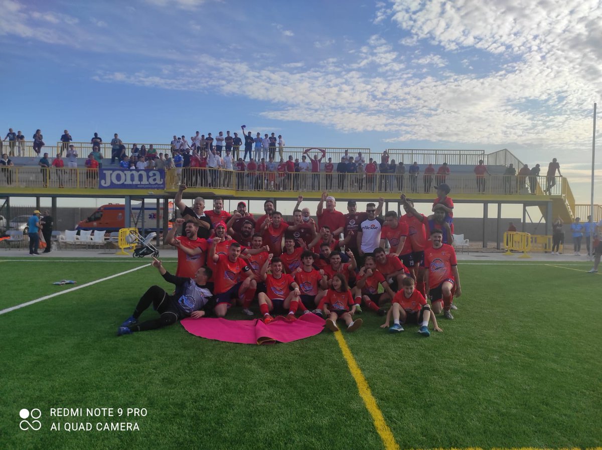CDbargasoficial's tweet photo. CAMPEONES!!!! SOMOS DE PREFERENTE!!! QUÉ GRANDE SOIS, EQUIPO!!! A DISFRUTARLO. GRACIAS A TODOS LOS QUE HACEN POSIBLE ESTE SUEÑO!!! GRACIAS A LA AFICIÓN!!! https://t.co/V0f4nFTsSg