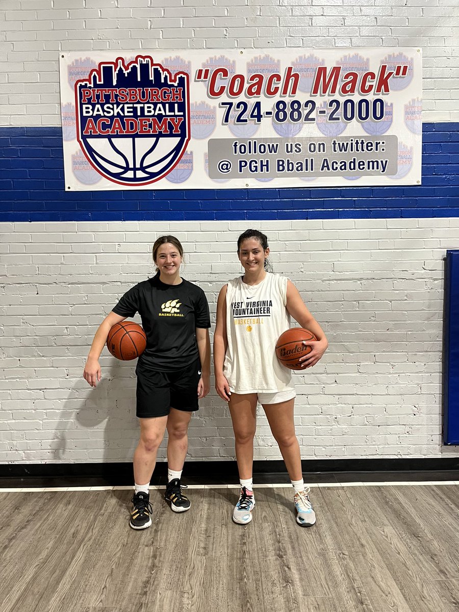 Great workout this morning at the Academy with Annalyn Isaacs of North Allegheny and Ava Soilis of Freeport.