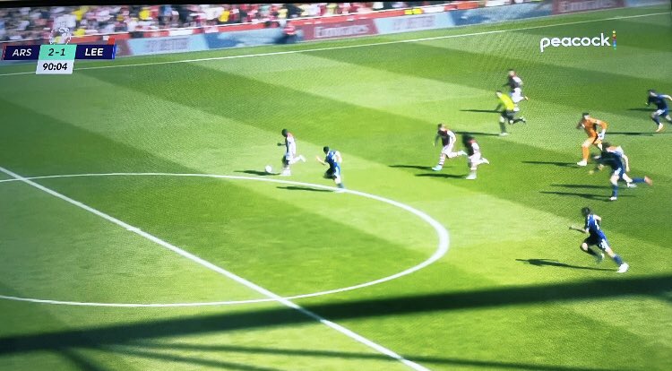 You’ve got an open goal, you’ve got a yard on the last defender and you’re faster than him. All you have to do is keep running. Nicolas Pepe, by contrast, cuts back to try and get onto his left. Worst #Arsenal signing I’ve ever seen. £72m down the pan. #ARSLEE #afc