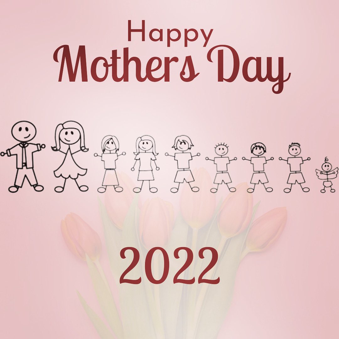 Happy Mother’s Day! The stick figure family from the van of the world’s greatest mom <a href="/Vmommyto6/">Vanessa Grayson</a> shout out to great moms @Aubrey9401 <a href="/AlyssaSellen/">Alyssa Sellen</a>
