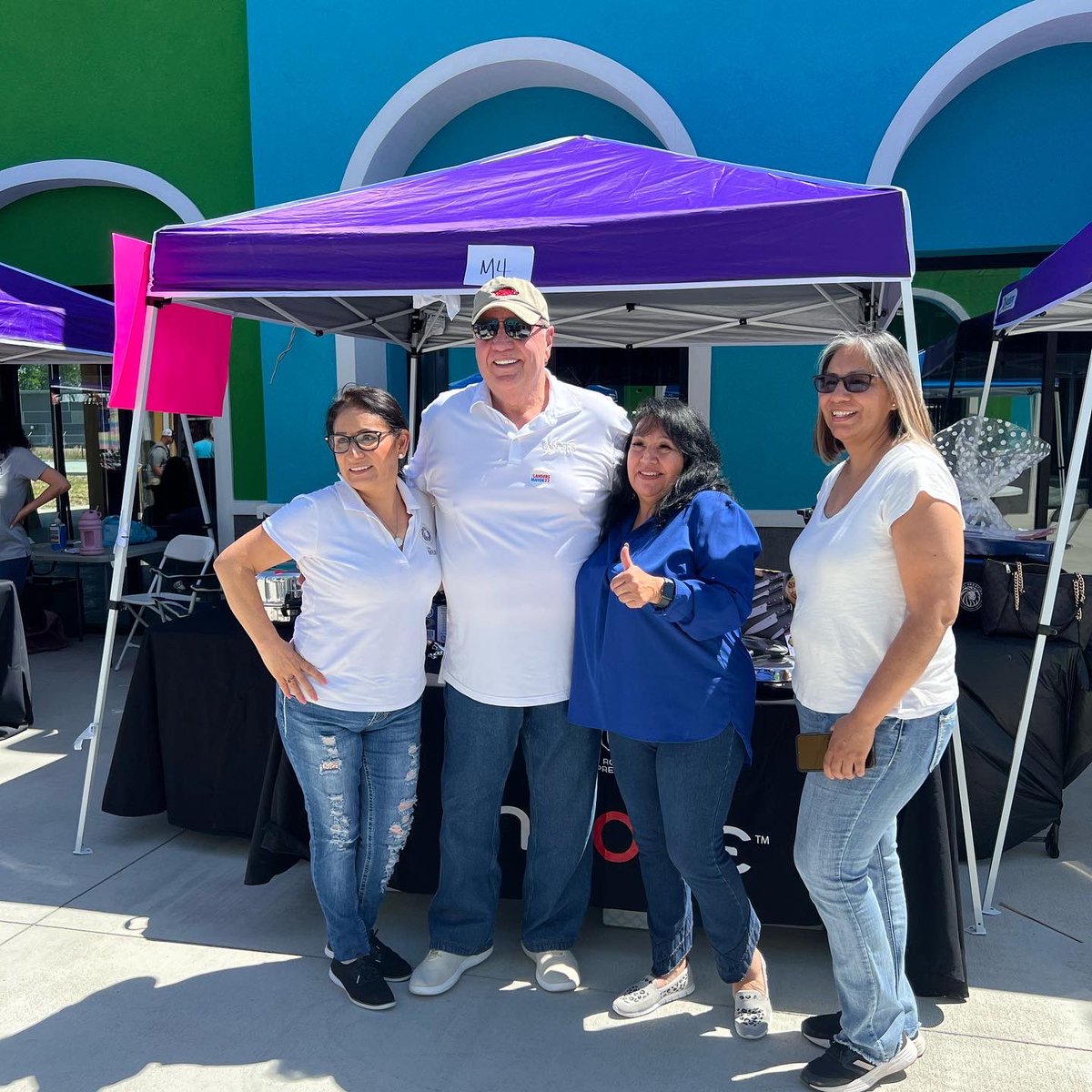 SteveLittleRock's tweet photo. Great turnout yesterday at Plaza Frida for the Cinco de Mayo celebration event. I enjoyed great food and meeting supporters from all over Little Rock! #Landers22 #TogetherBetterForEveryone #LRMayor #LittleRock https://t.co/TcaZZQLFDI