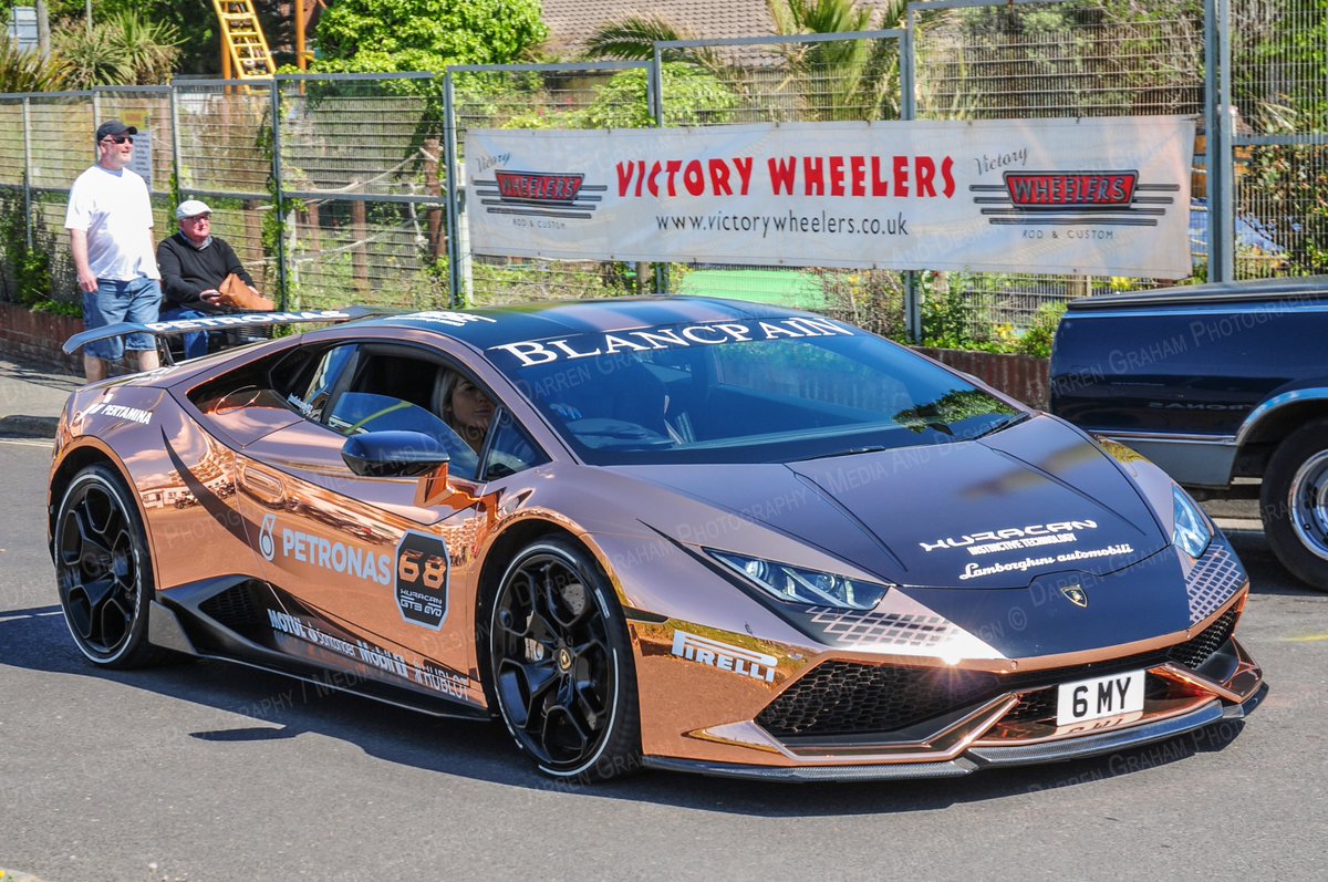 CarswithDaz's tweet photo. #HaylingIsland #Victorywheelers #Lamborghini #lambo #6my #blancpain #petronas #sunnysunday https://t.co/DXIeQ5WIOG