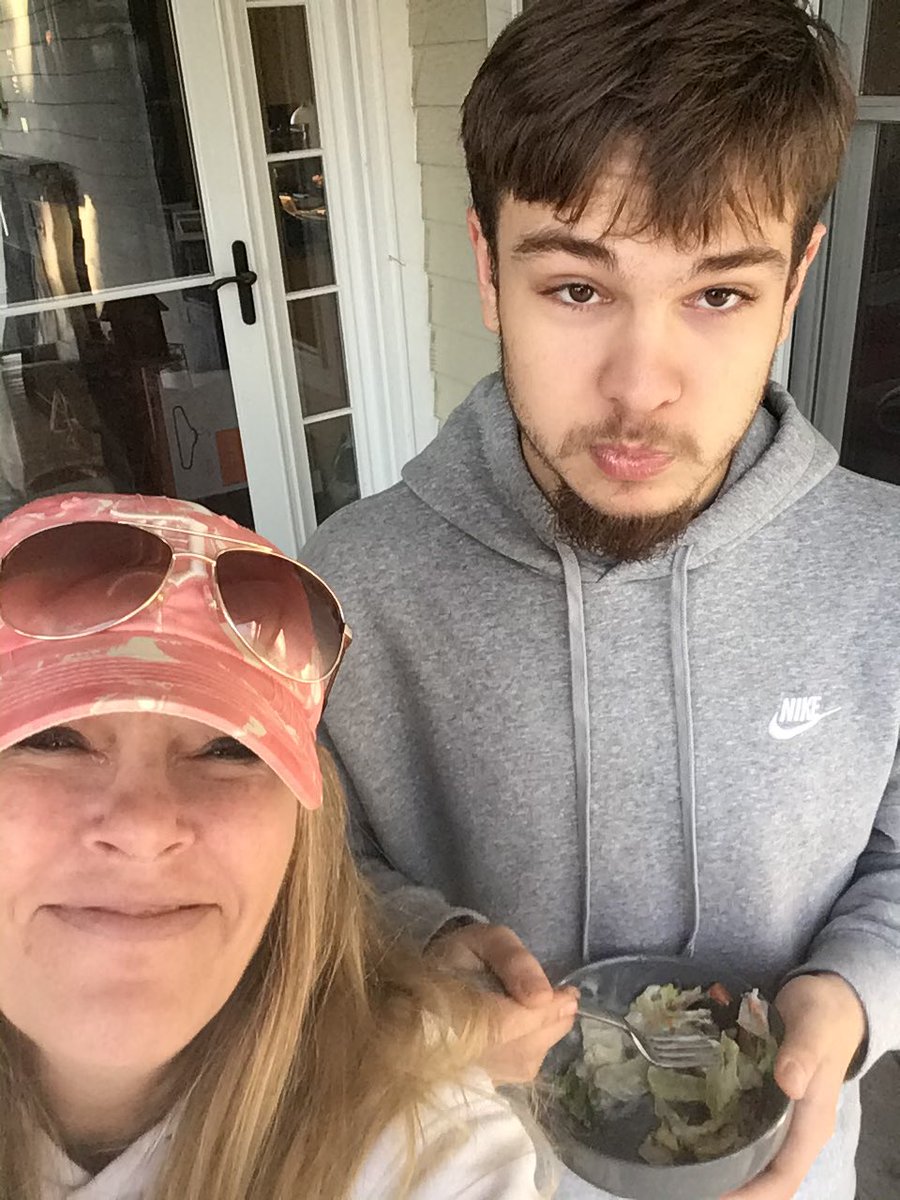 KendraWiley19's tweet photo. I finally got my son back after being gone for over a month Happy Mother’s Day to me ❤️❤️🥰 https://t.co/d0OZRe3UPi