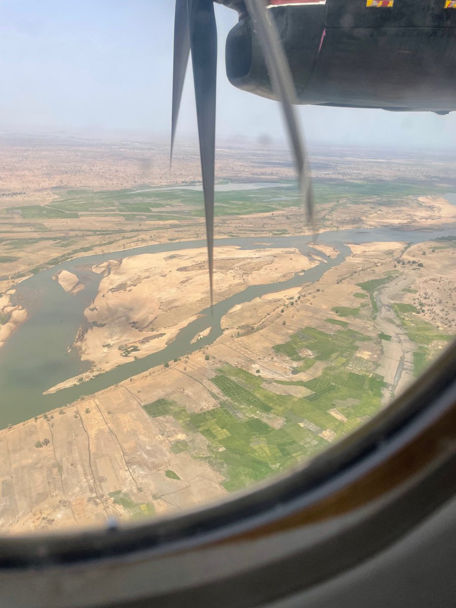 gibbin_hannah's tweet photo. In partnership with #IFPRI @RESCUEorg is piloting #anticipatorycash to reduce the negative impacts of climatic shocks on smallholder farmers in #Nigeria. We plan to measure the results of cash pre and post floods to determine impacts on climate change #resiliency and #adapatation https://t.co/sdGbSBR4gX