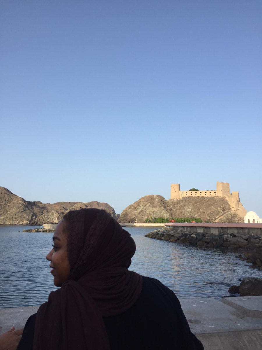 francfamadas's tweet photo. Muskat és la capital d'Oman. 37 graus.
Sort que el Viatge Acompanyat de #RodaElMon el farem al novembre https://t.co/45bOvgiaqk