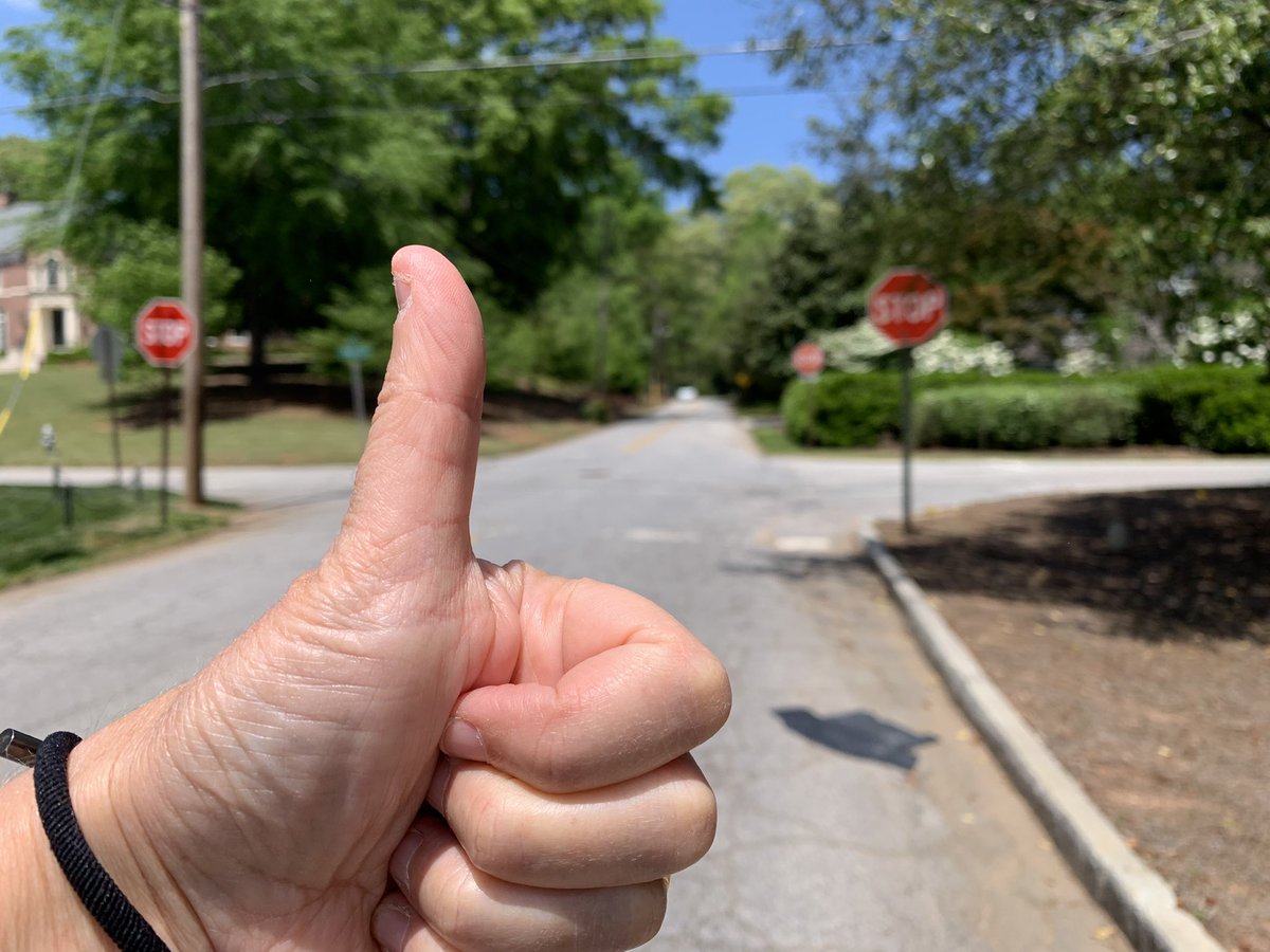 Neighbors4ATL's tweet image. That’s why I’ve been marking myself #SafeInBuckhead so that everyone can see what it’s really like out in their so-called war-torn streets, like this one👇

Their false assertions are completelyabsurd - 
#Buckhead is #NotAWarZone