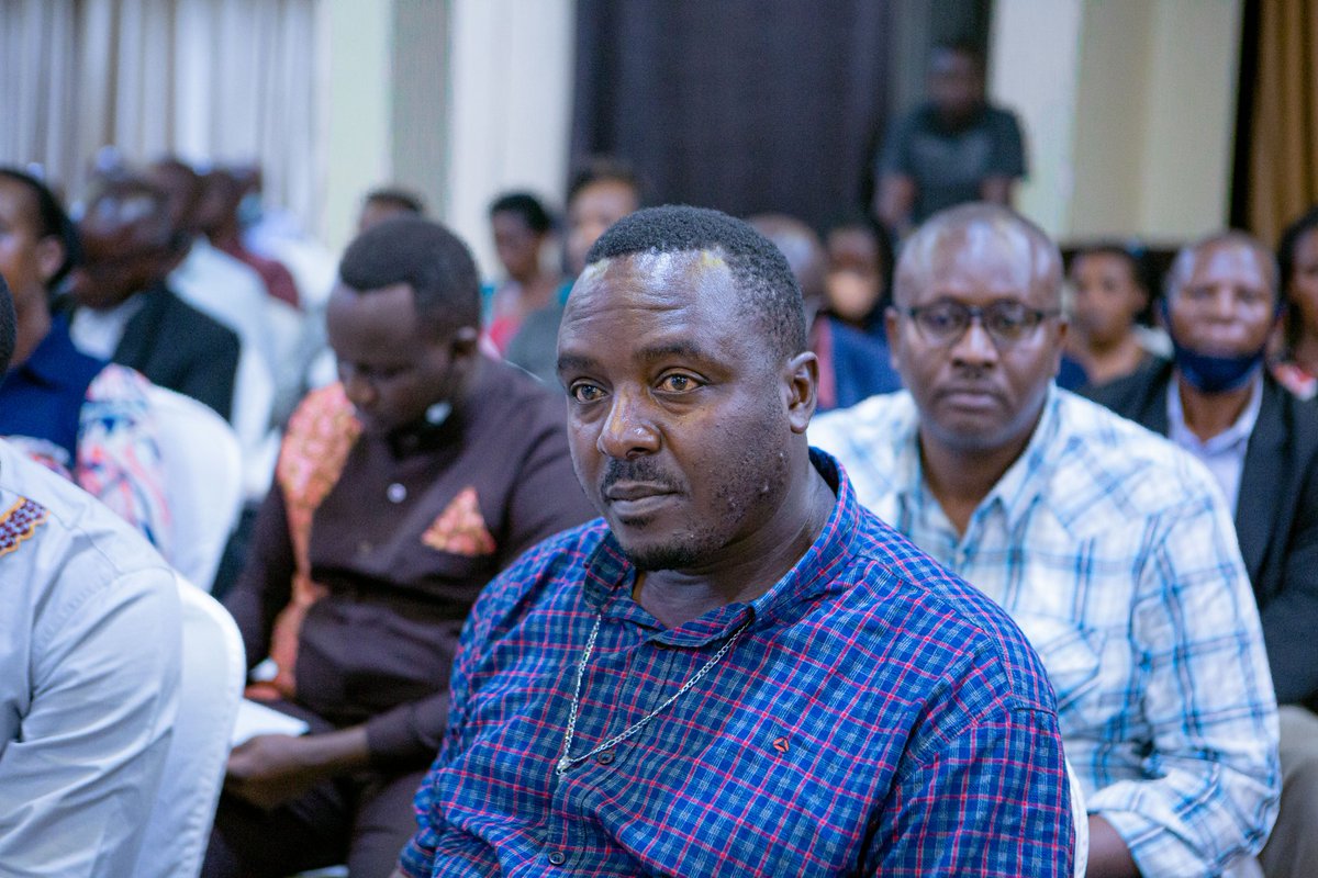 PSF_Rwanda's tweet photo. Abayobozi bacu barimo kugeza ku bitabiriye  #PSFRetreat22 inshingano zabo ku iterambere ry'abikorera bahagarariye n'iry'Igihugu muri rusange. https://t.co/6asZfewyTs