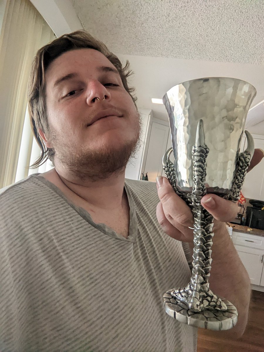 specterspark's tweet photo. Irwindale Ren Faire slapped hard this year - proud owner of an incredibly powerful pewter goblet https://t.co/VoTWigZQy2