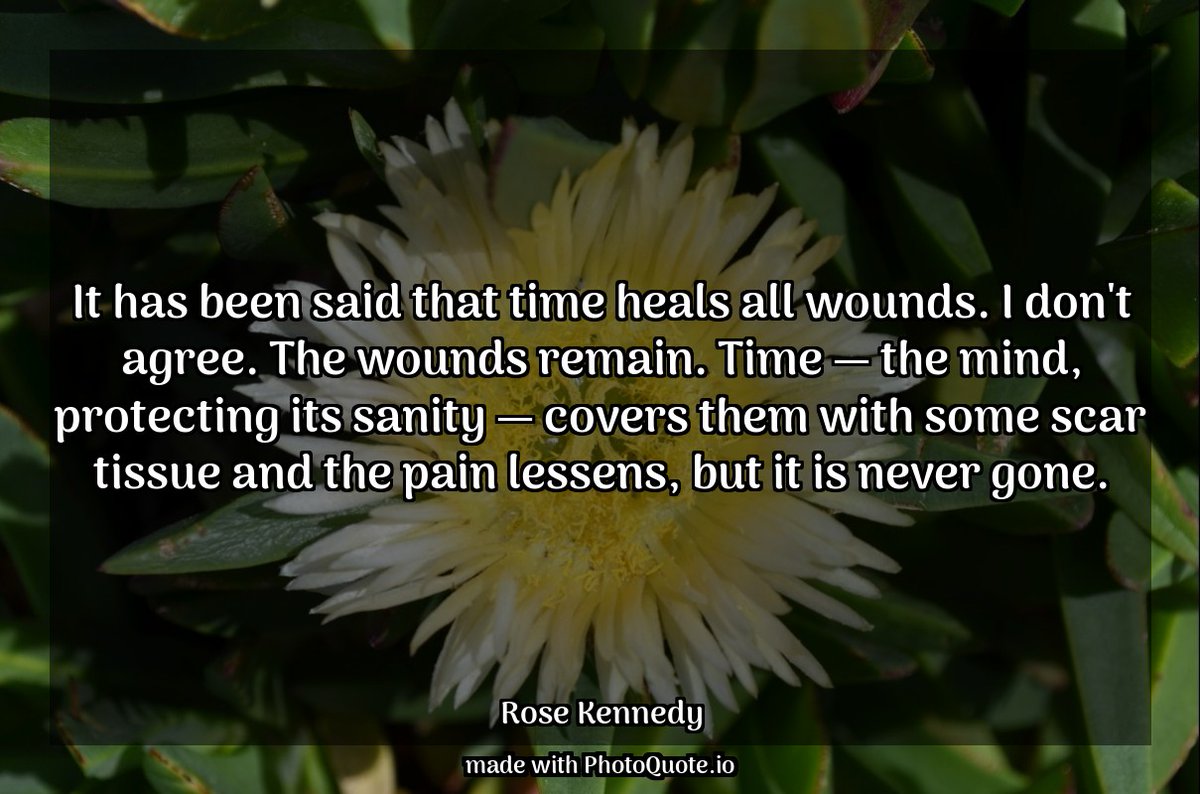 PhotoQuote.io tweet media