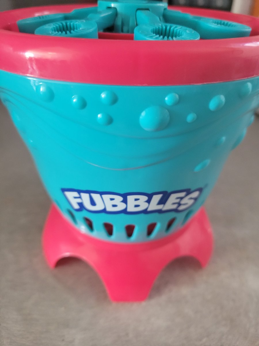 ritarodwell's tweet photo. really disappointed @buybuyBABY #canada #oakville we used it once when we first bought it and now it doesn't work... no wonder they were on sale! #wasteofmoney https://t.co/xb9MIj0Rg6