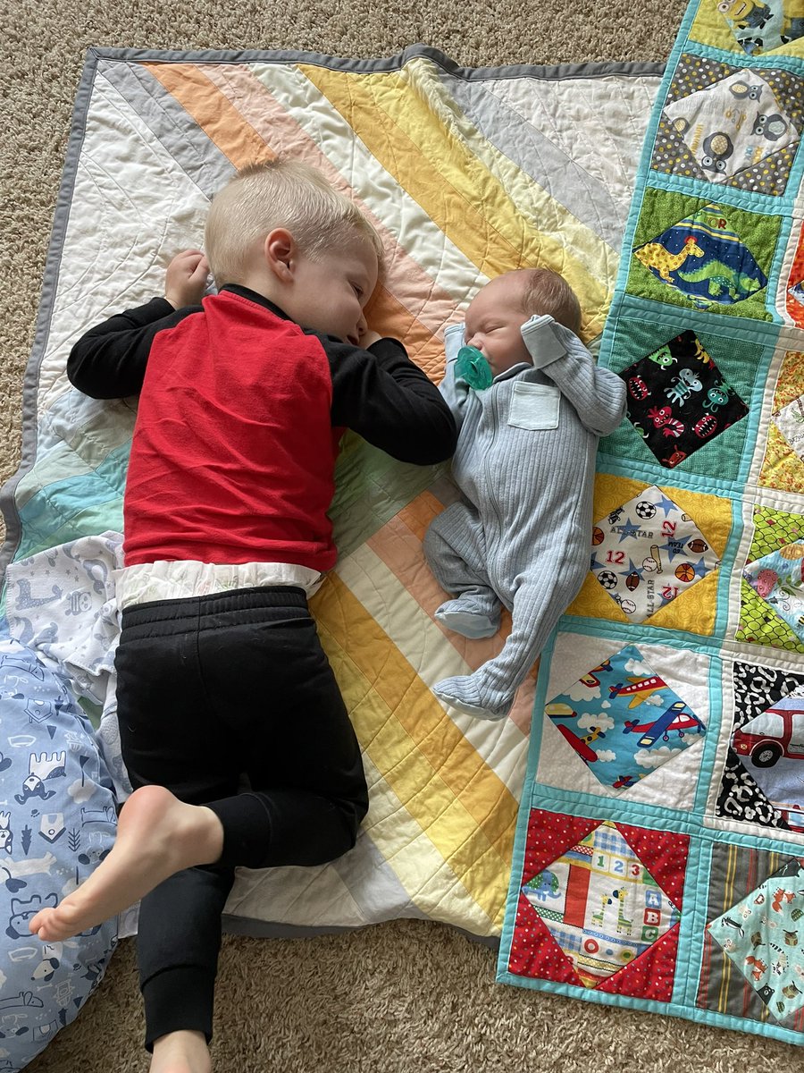 Lauren Clark tweet media