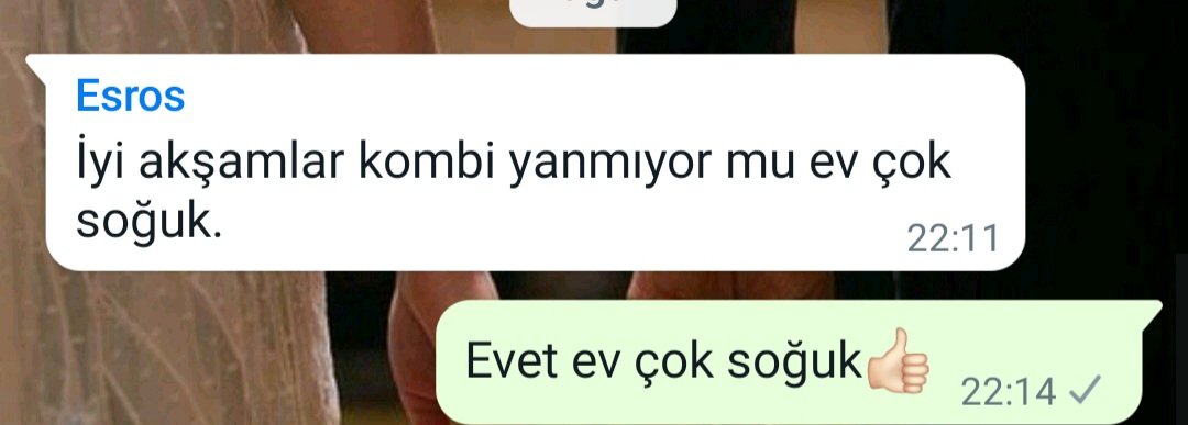 Betulloztrkk's tweet photo. Aynı evde kalmamız dışında sorun yok @Esranurbilgin https://t.co/tPFaA1flYb