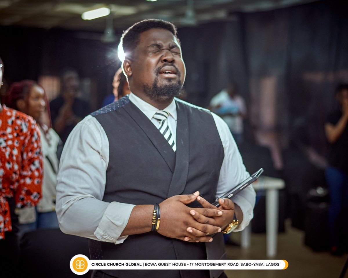 victorakan70's tweet photo. @nifesinachofCCG @CircleChurchNG @MayowaAminu @_dammiiee_ @_ayanpella @omawunmi__ @JoshuaR18777928 @Annyourbabygirl Church was simply Amazing. We learnt today how Jesus understands us because he came as man who came and had human experiences. You are not alone in whatever you are going through, Jesus understands you and loves you regardless. https://t.co/EuHr95AFfa