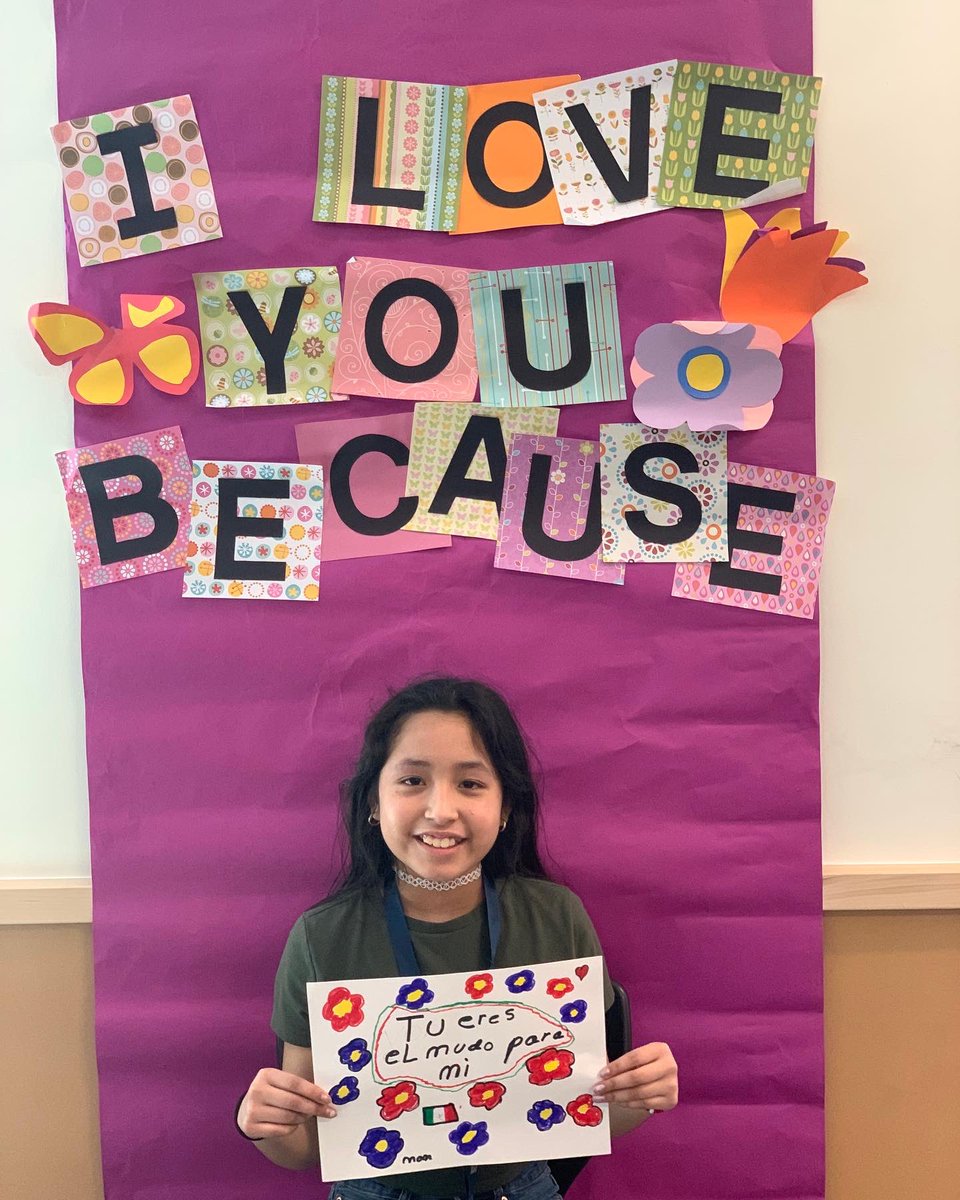 EastGreshamElem's tweet photo. I Love You Because… ☺️❤️🎉 #mothersday2022 💖 #fourthgrade ✅ #msgarrison ❤️ #msmicahtoo 🍎 #WhyEastGresham💙 https://t.co/1SiPbLVCw7