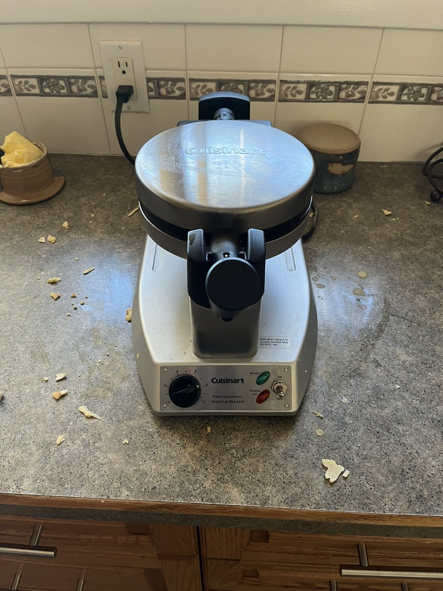 My hats goes to you mr waffle maker. Making dads look prepared for Mother’s Day brunches!