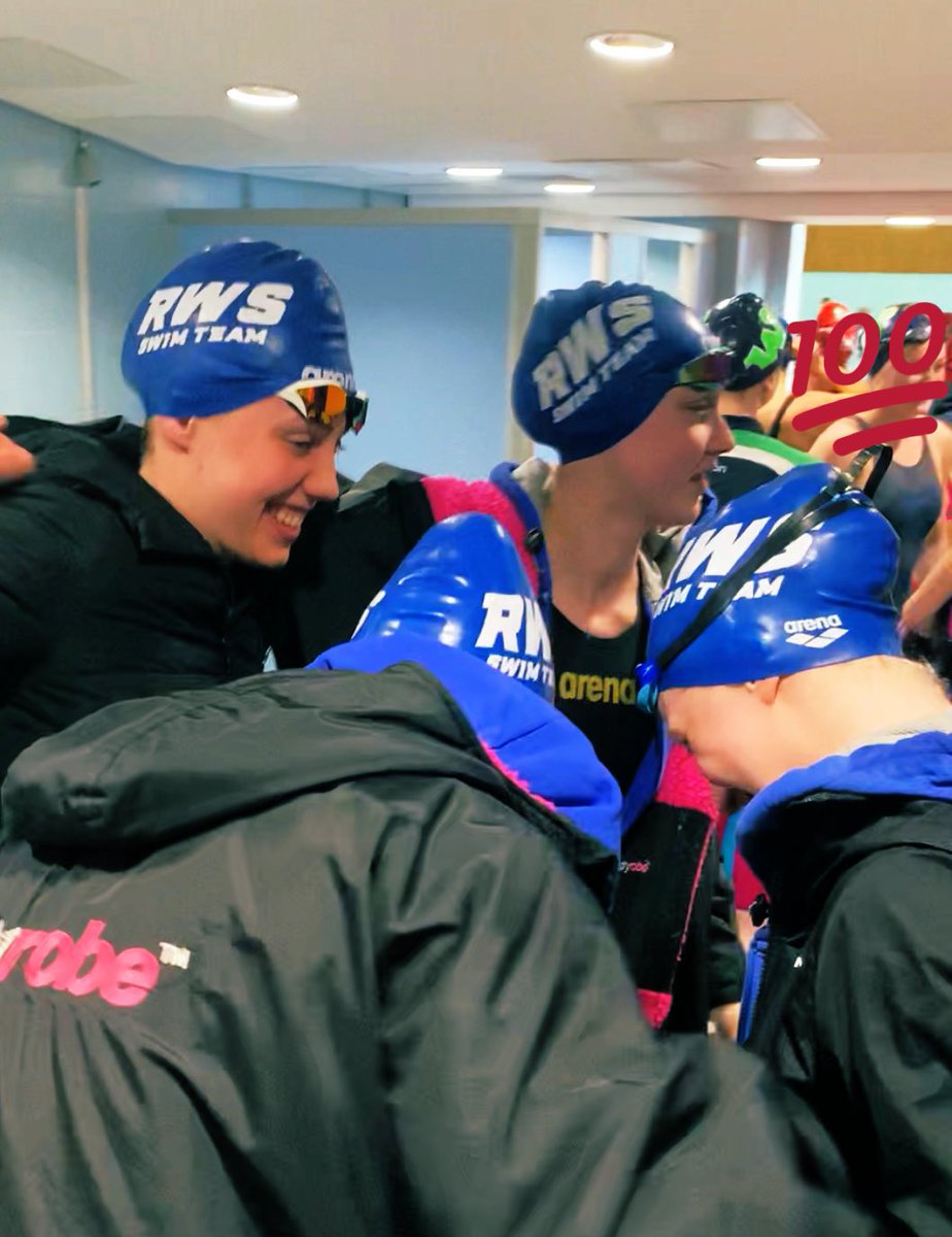 Congratulations to our amazing womens 4x100 medley team who destroyed our 💥 Club Record 💥 absolutely outstanding swims 👏🏼👏🏼👏🏼👏🏼 <a href="/TheRoyalSchool/">The Royal School</a>