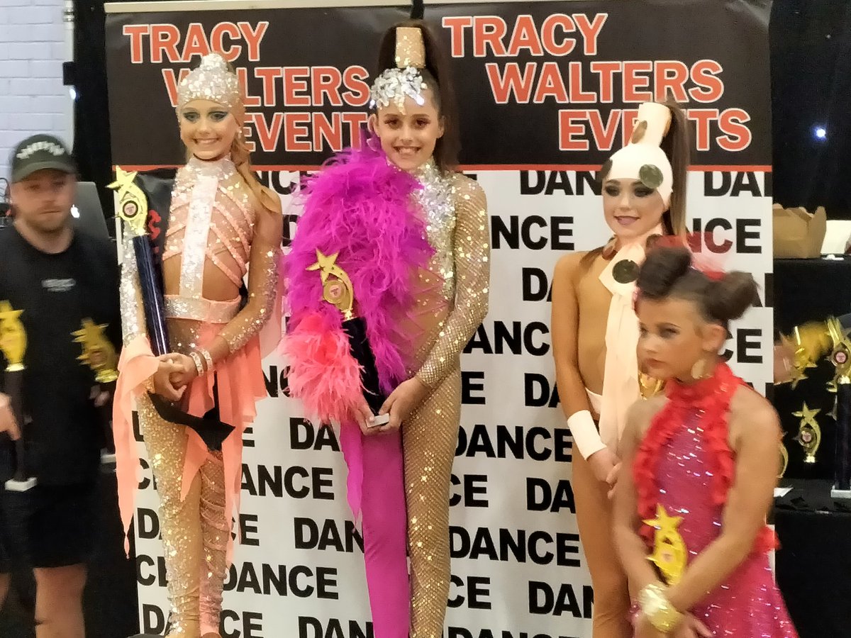 Aimee rees tweet media