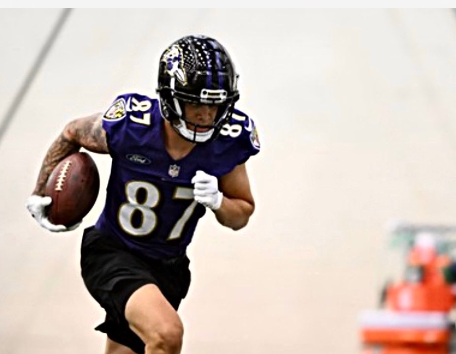 trevon2221's tweet photo. Glad I been through a lot, Made me a monster! Thank you God! 🙏🏽 https://t.co/zXTVosDroo