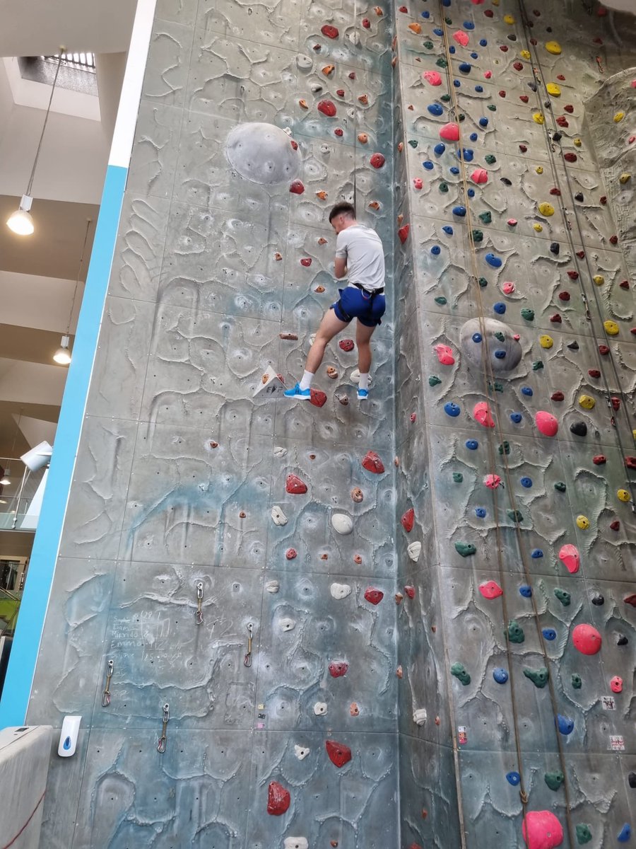 Mr Nicol tweet media