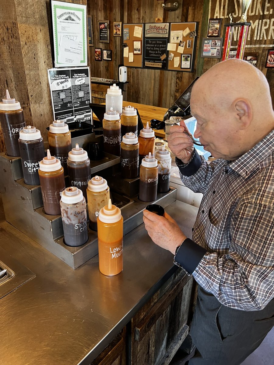 Max_PerryS's tweet image. Holocaust Survivor Sami Steigmann has arrived in Northern Kentucky!! Can’t wait for a week full of public speaking with this amazing person. @RCHS_Jaguars @Boone_County @MianaMasseyWLWT @clancyburke @FOX19 @JudyClabes @FreedomCenter nkytribune.com/2022/05/cooper…