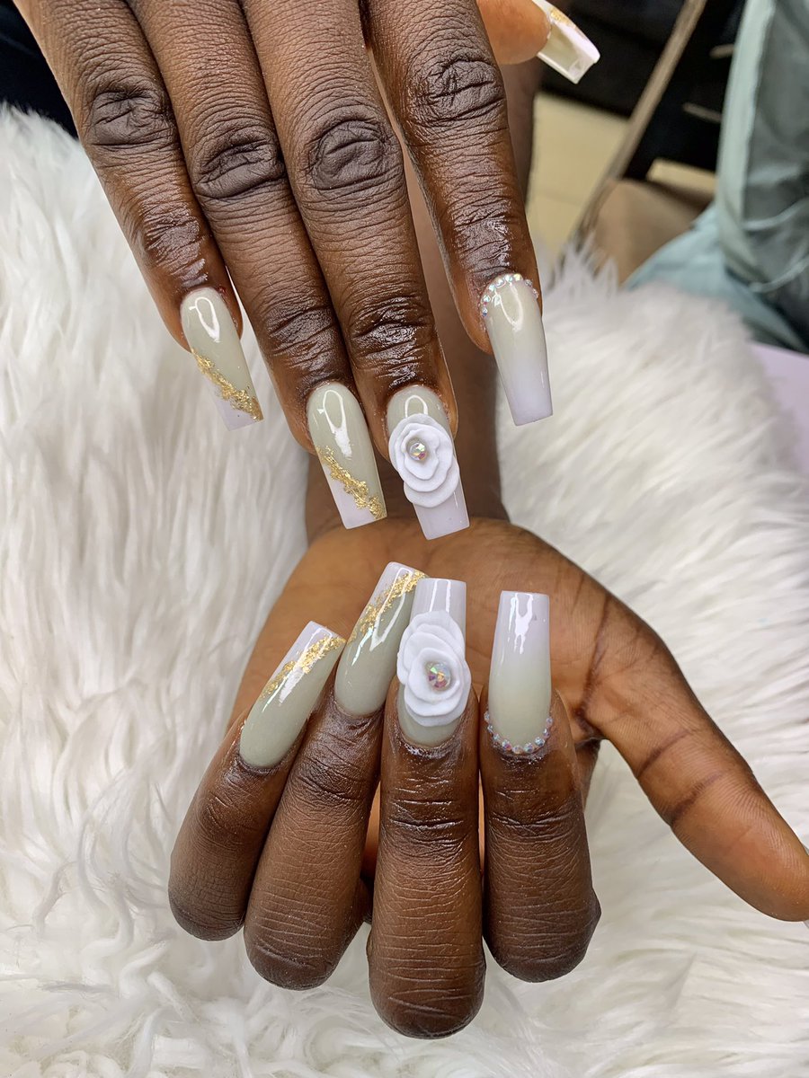 DGPnailssalon's tweet photo. Bridal nails 💅
Location: no 1 first gate dadinkowa jos south.
Contact:08100338647
#nailsinjos #dgpnails #blackpinkdisband #naildesign #blackpinkdisband #BTS_Proof https://t.co/KPyloaqV2i