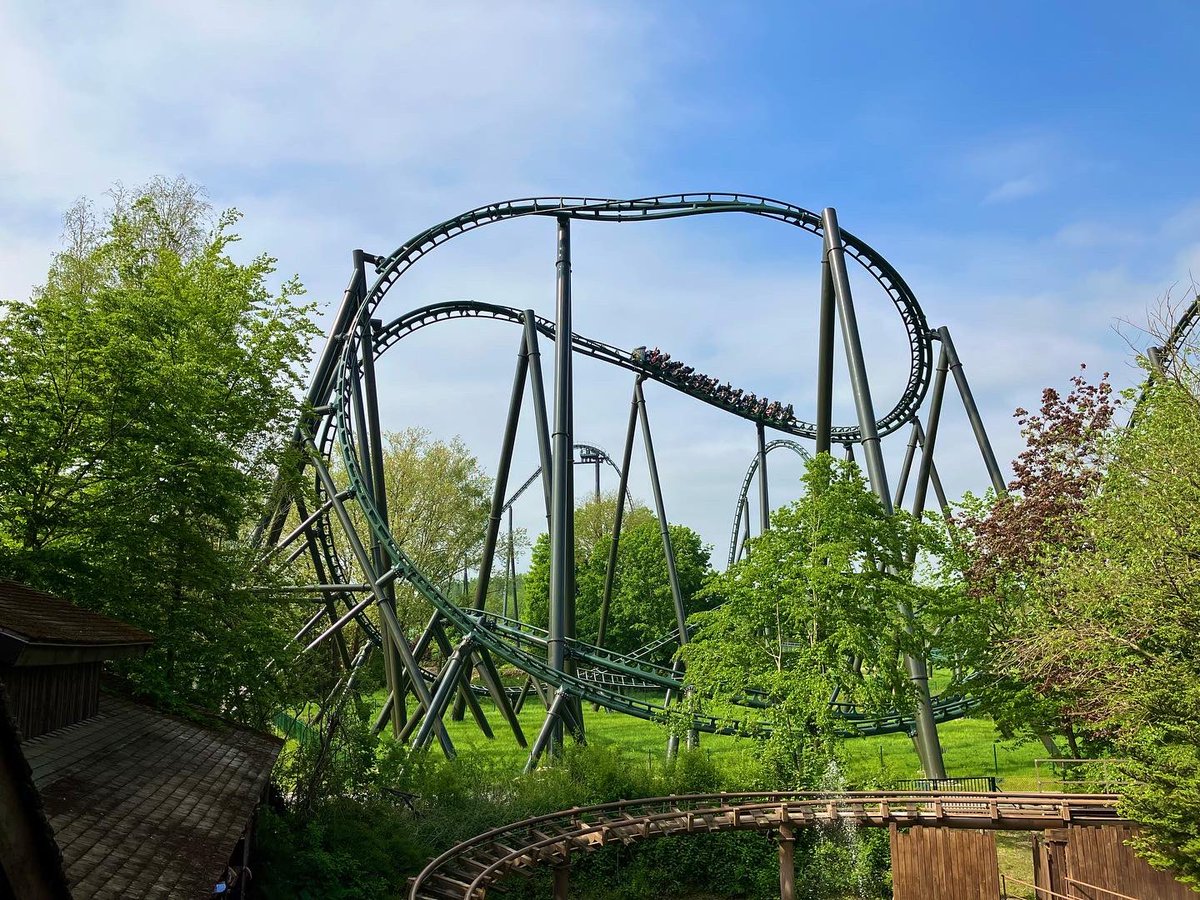 sayhellotorich's tweet photo. Aaaand a supercharged Sunday of bonus thrills at @WalibiBelgium. Managed to visit during an impromptu heatwave. Luckily, no rides melted. (I did though). #WalibiBelgium #Kondaa #PopcornRevenge #GetDatThrill https://t.co/tYyOAUCJxF