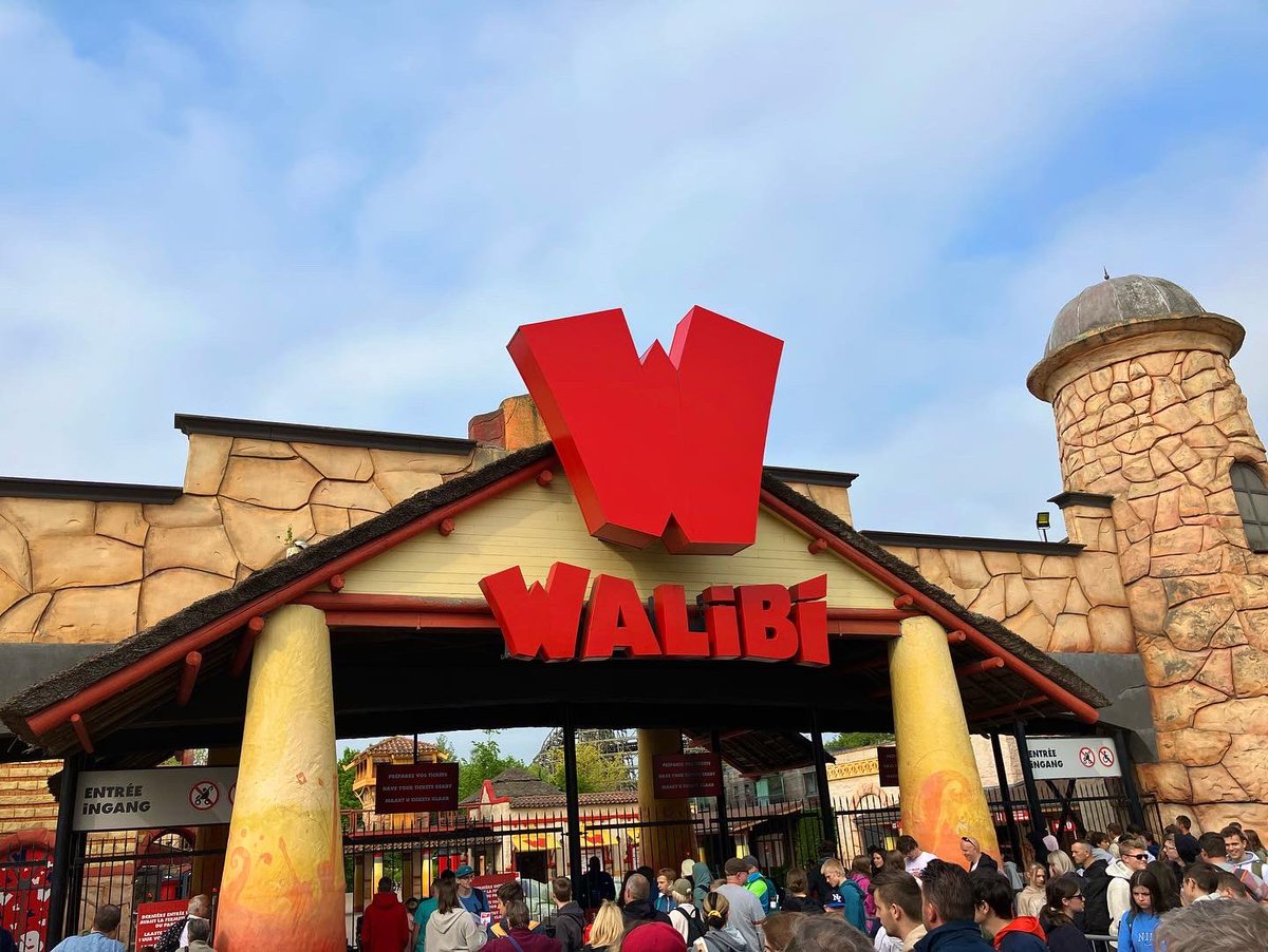 sayhellotorich's tweet photo. Aaaand a supercharged Sunday of bonus thrills at @WalibiBelgium. Managed to visit during an impromptu heatwave. Luckily, no rides melted. (I did though). #WalibiBelgium #Kondaa #PopcornRevenge #GetDatThrill https://t.co/tYyOAUCJxF