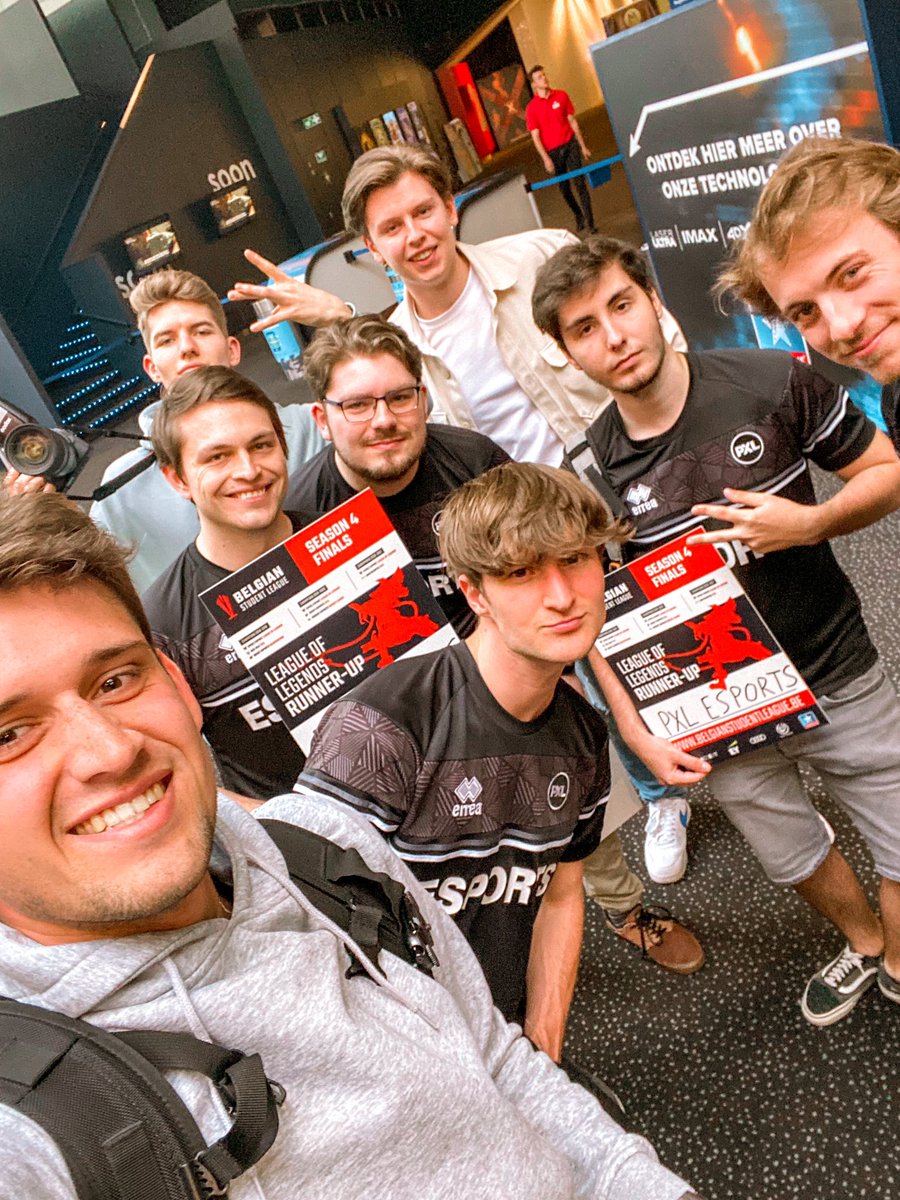 Esports_PXL's tweet photo. YOUR 3x RUNNER-UP TEAM 🥲

🥈 @DehaenKenny 
🥈 @BramGyBhoo1 
🥈 @ComhairMaarten 
🥈 @SkyOwnage 
🥈 @X_FKING_D_LoL https://t.co/e3jMVoSSXp