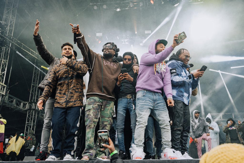 Wale's tweet photo. Dc Maryland Virginia . Forever https://t.co/FqTFRUivdn