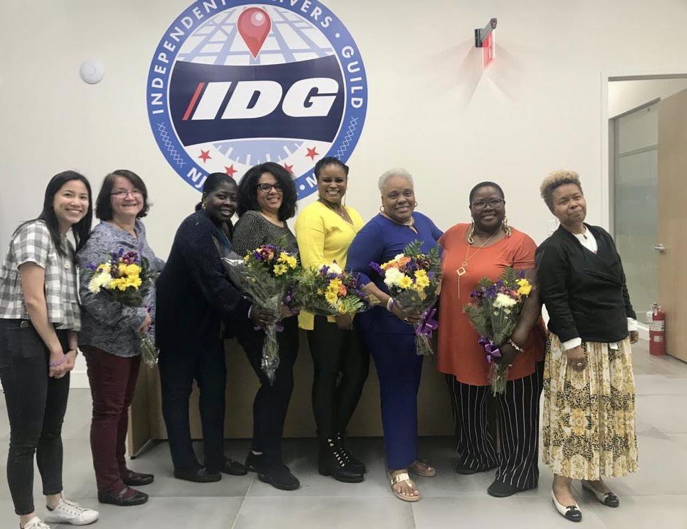 DrivingGuild's tweet photo. Happy Mother’s Day to all of the mothers of IDG!💐✊🏼💪🏽💁🏾‍♀️
#UberMom #LyftMom #RideshareMom #GigWorkers https://t.co/TR5gbKDSfL
