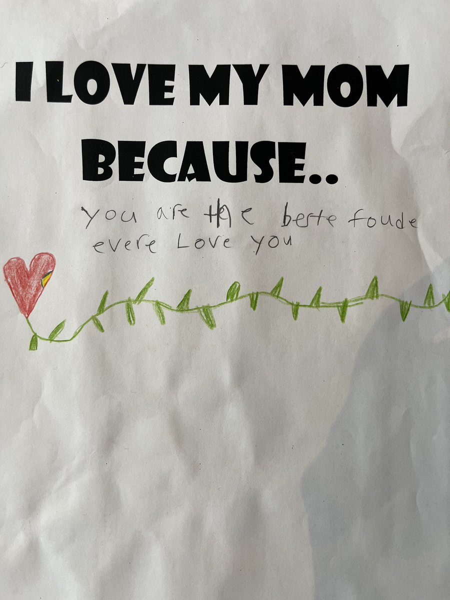 The reviews are in - apparently I make the best food ever! 😂 Happy Mothers’ Day to all of the Ammis (Moms), Achchis (Granmas), Aunties and Mom-figures! It really does take a village - thank you all! ❤️