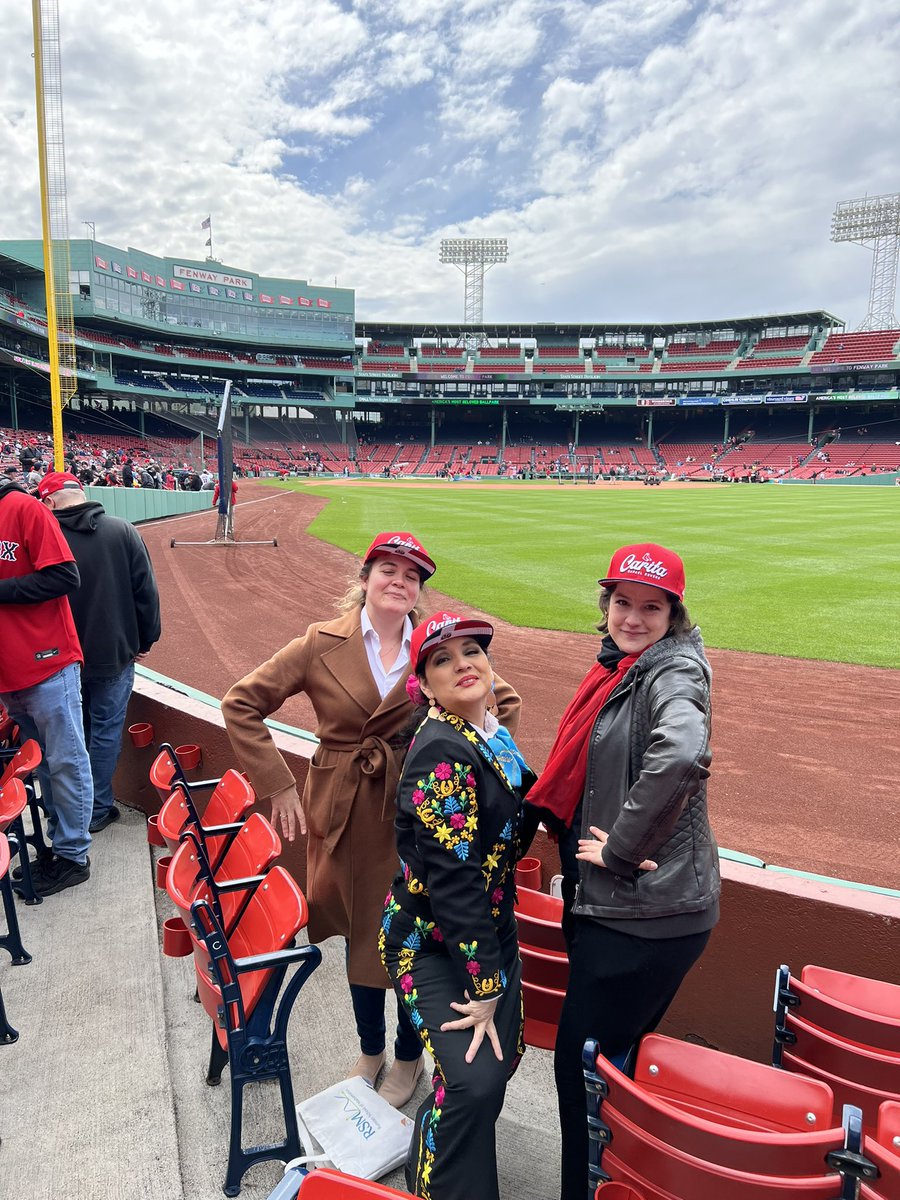 Veronicarobles's tweet photo. We got our @RedSox @Rafael_Devers #hat #caritahat #playerdesignedhat #cocacola #veronicarobles #veronicaroblesmariachi #bostonfrmalemariachi https://t.co/ITBPcuRtvn