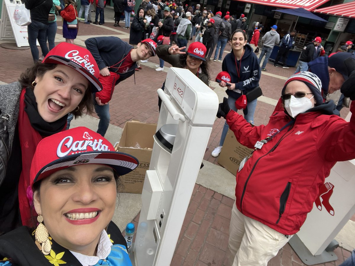 Veronicarobles's tweet photo. We got our @RedSox @Rafael_Devers #hat #caritahat #playerdesignedhat #cocacola #veronicarobles #veronicaroblesmariachi #bostonfrmalemariachi https://t.co/ITBPcuRtvn