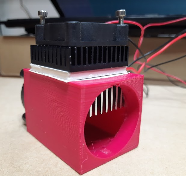 Sunday morning experiment trying to cool air with a Peltier.  I could improve the design, but the low thermal mass of air is a real killer.  I knew that going in, so this was more of a 'for grins and giggles' project.