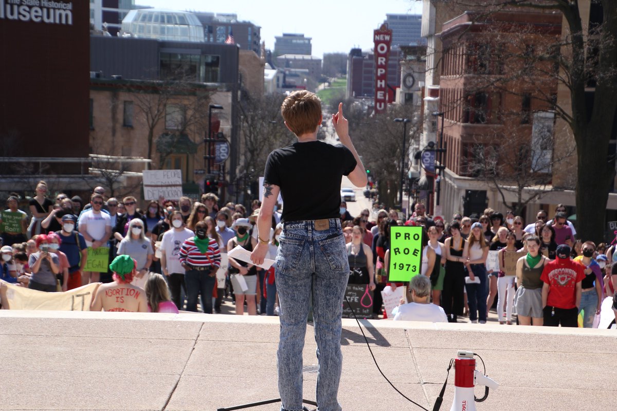 dailycardinal's tweet photo. Several hundred protestors gathered at the Wisconsin Capitol on Saturday to continue protests against the potential overturning of Roe v. Wade by the Supreme Court.

Photos: @DWhite437, @gav_escott &amp; Hannah Ritvo https://t.co/5OuEr0Qim2