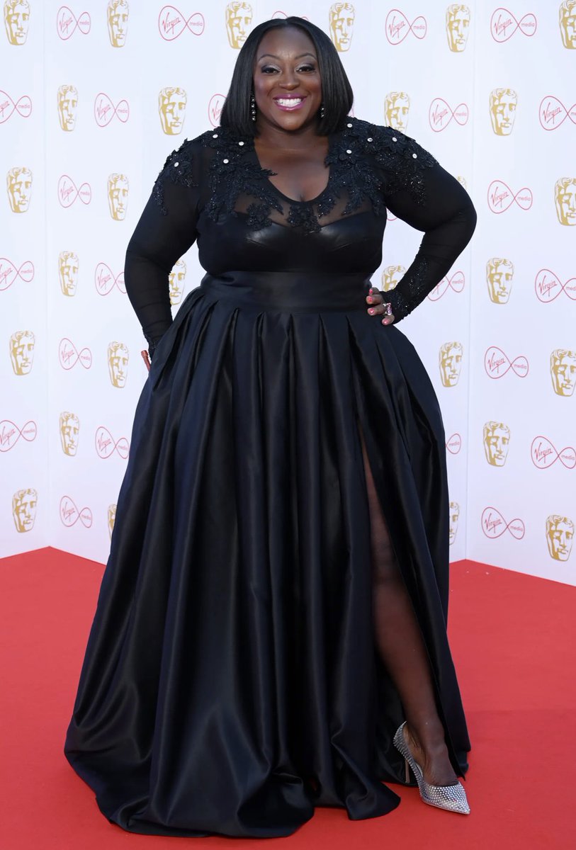 They said @BAFTA #JudiLove #BAFTAs #BAFTAs2022 😍